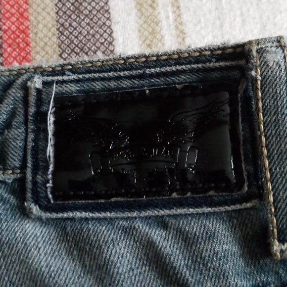 Robin Jean's - Picture 3 of 7